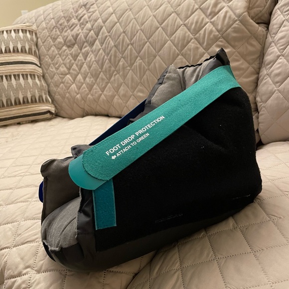 New Medline MDT823330SW HEELMEDIX Heel Protector Standard Foot Drop Protection - Picture 4 of 8